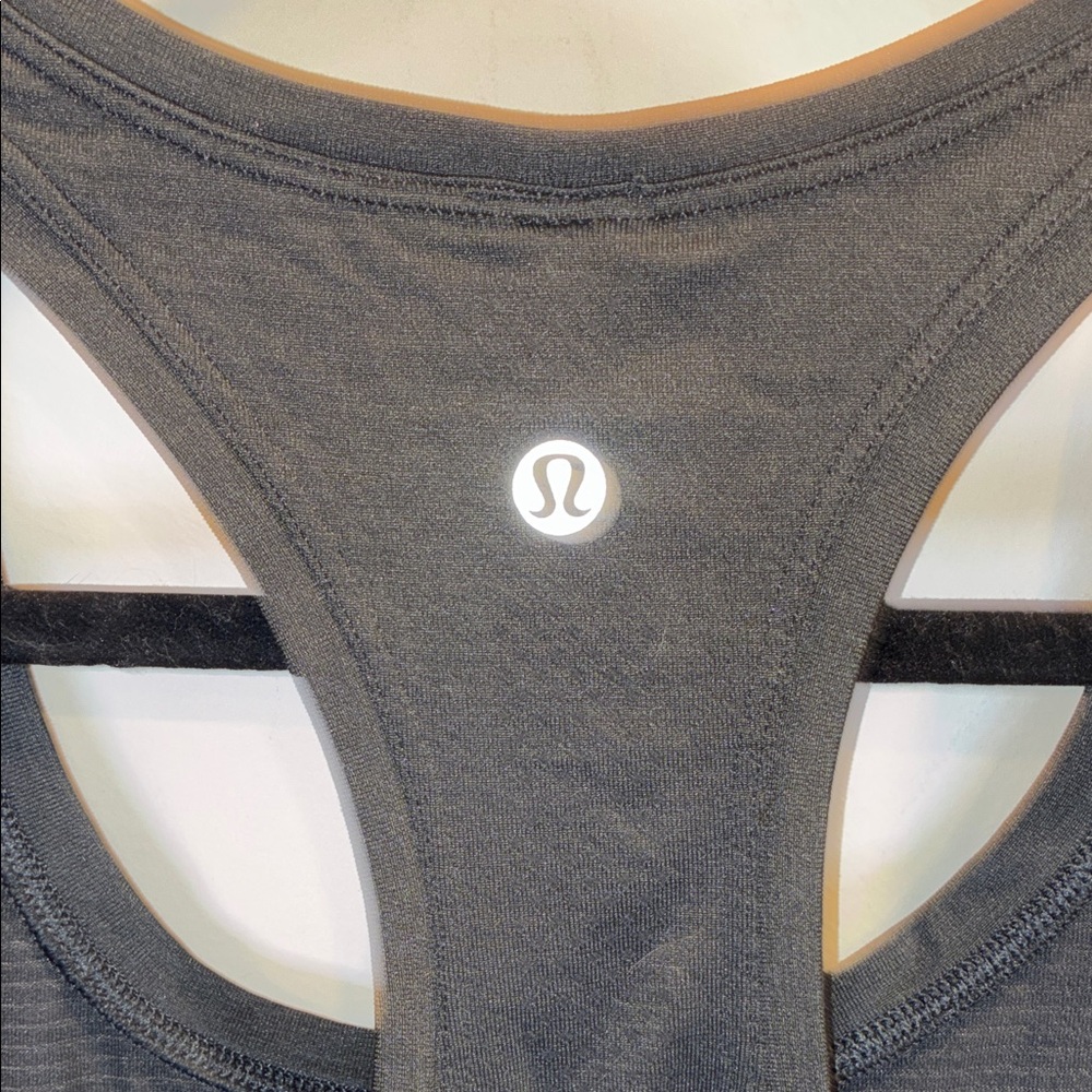 Lululemon Swiftly Racerback Tank Top Size 6 - Picture 5 of 5